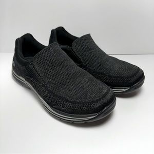 Skechers Relaxed Fit Air Cooled Memory Foam Slip On Shoes Men’s 10.5 Black